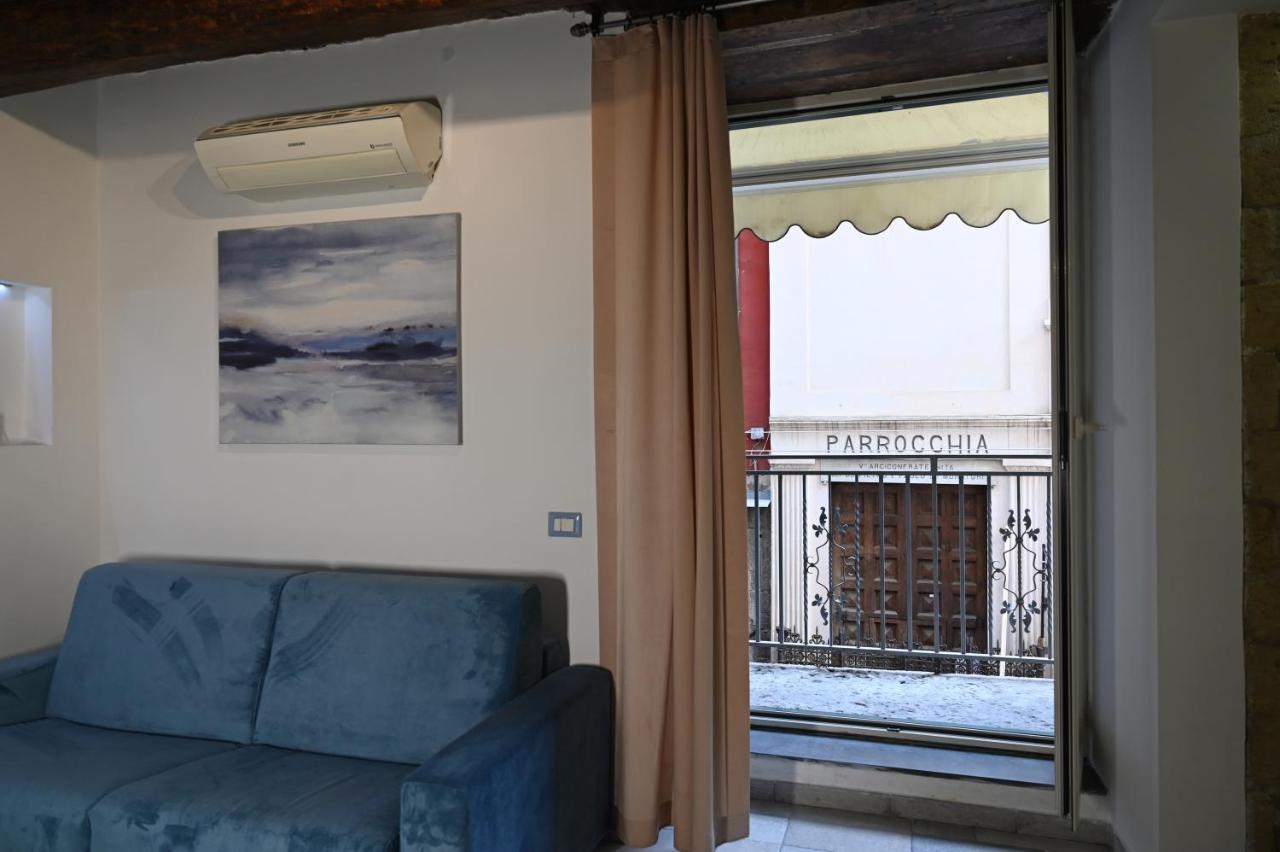 Appartamento Il Rifugio Di Beppe Napoli Esterno foto
